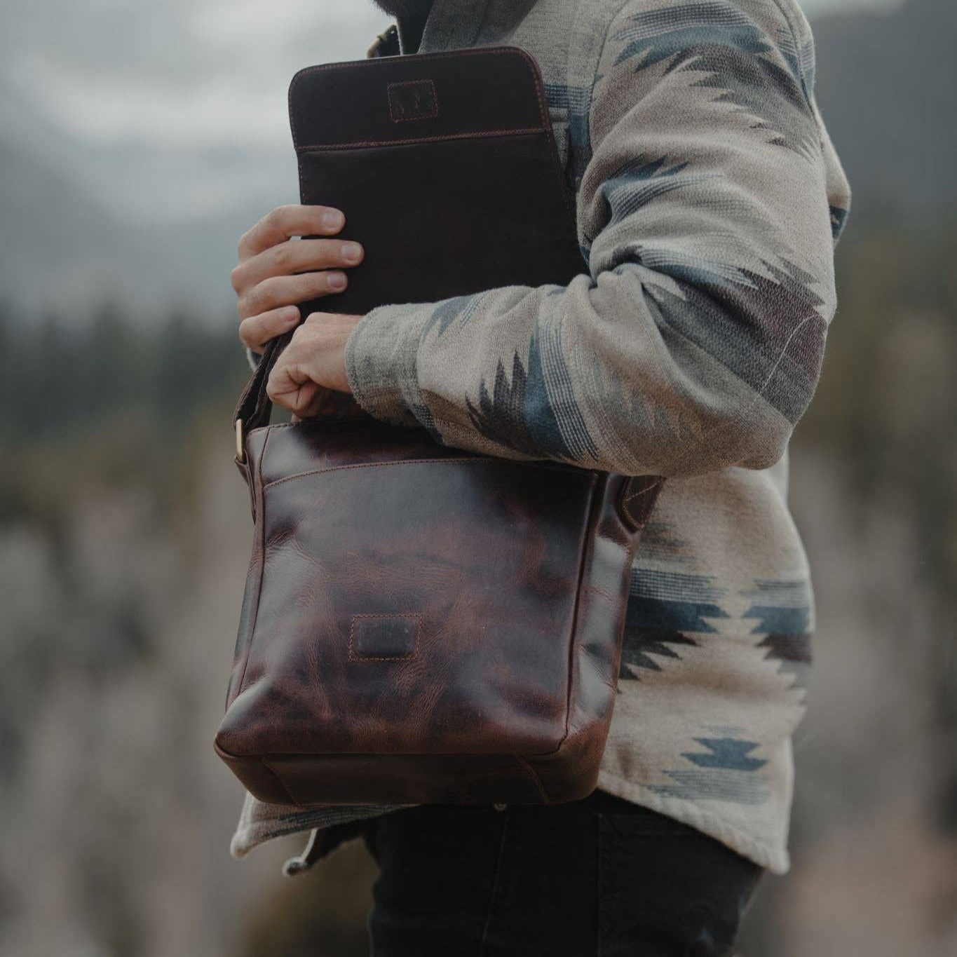Cordova Messenger