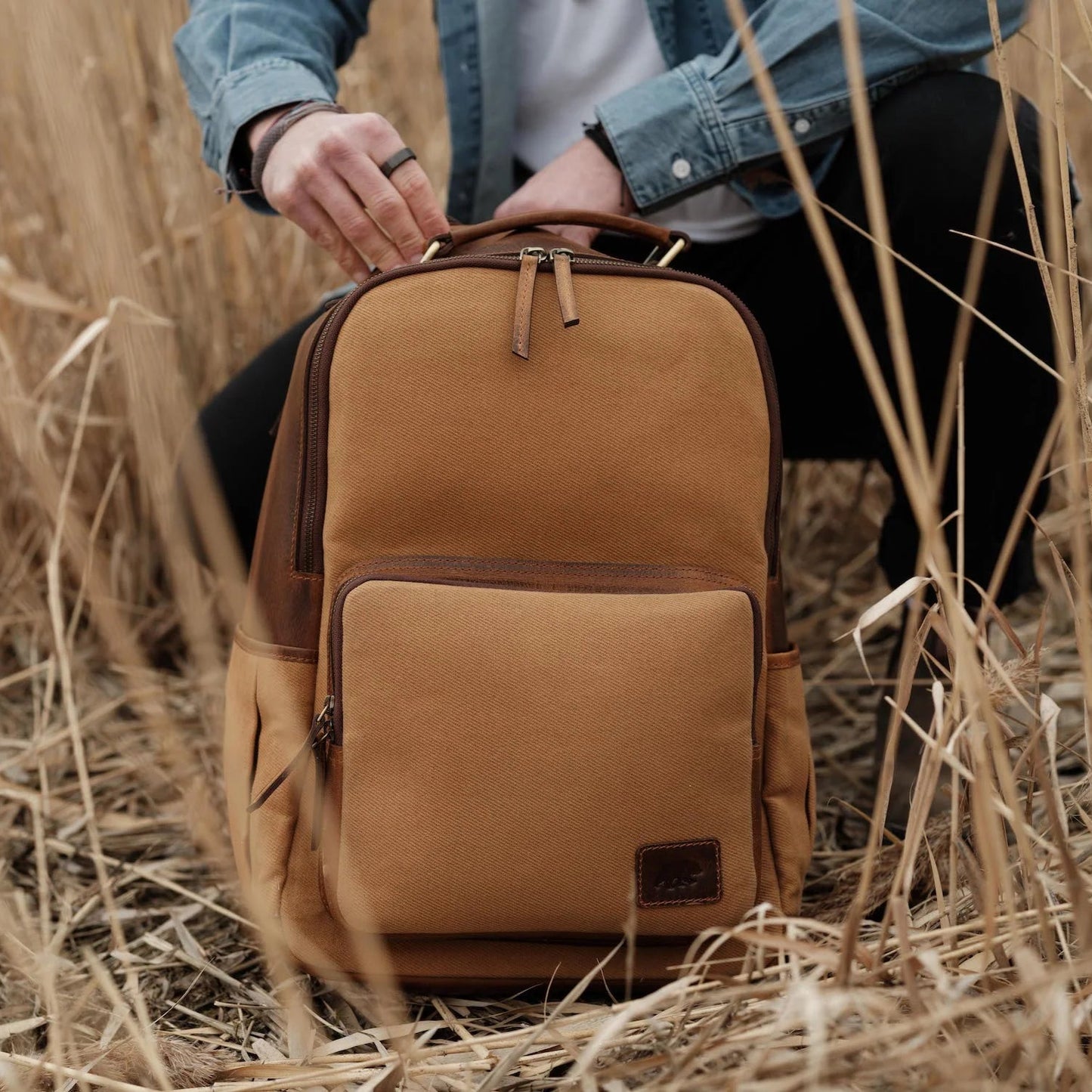25L Traveler Canvas Backpack