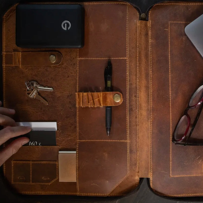 Buffalo Leather MacBook Portfolio