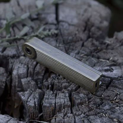 Pivot Arc Lighter